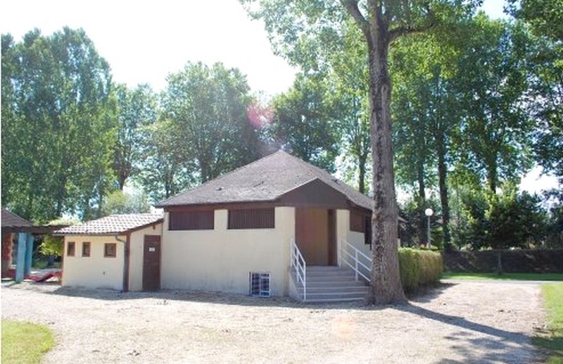 Camping municipal le Pont, Lisle - photo 3