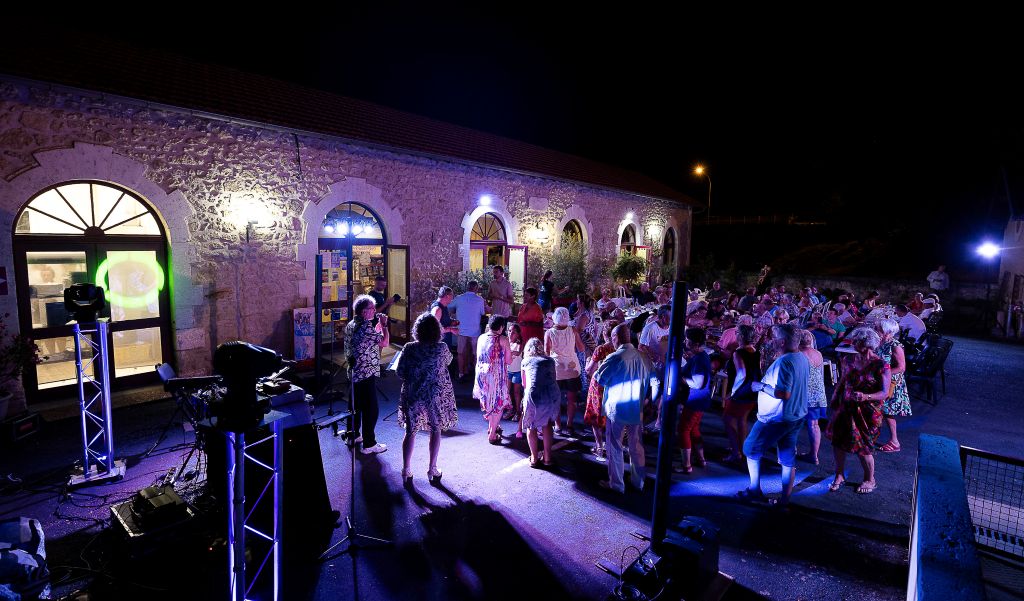 Camping La Cigaline, Montpon-Ménestérol - photo 13