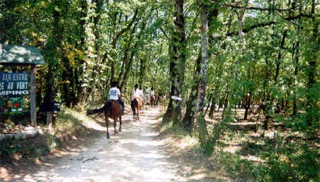 Camping à la ferme Crinière au vent
