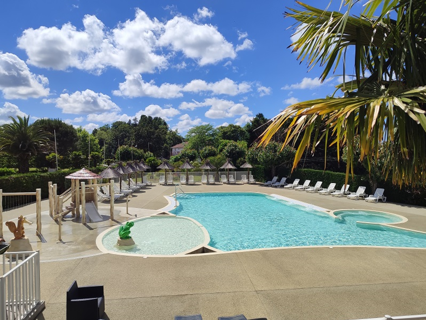 Camping La Ferme des Quatre Chênes - photo 2