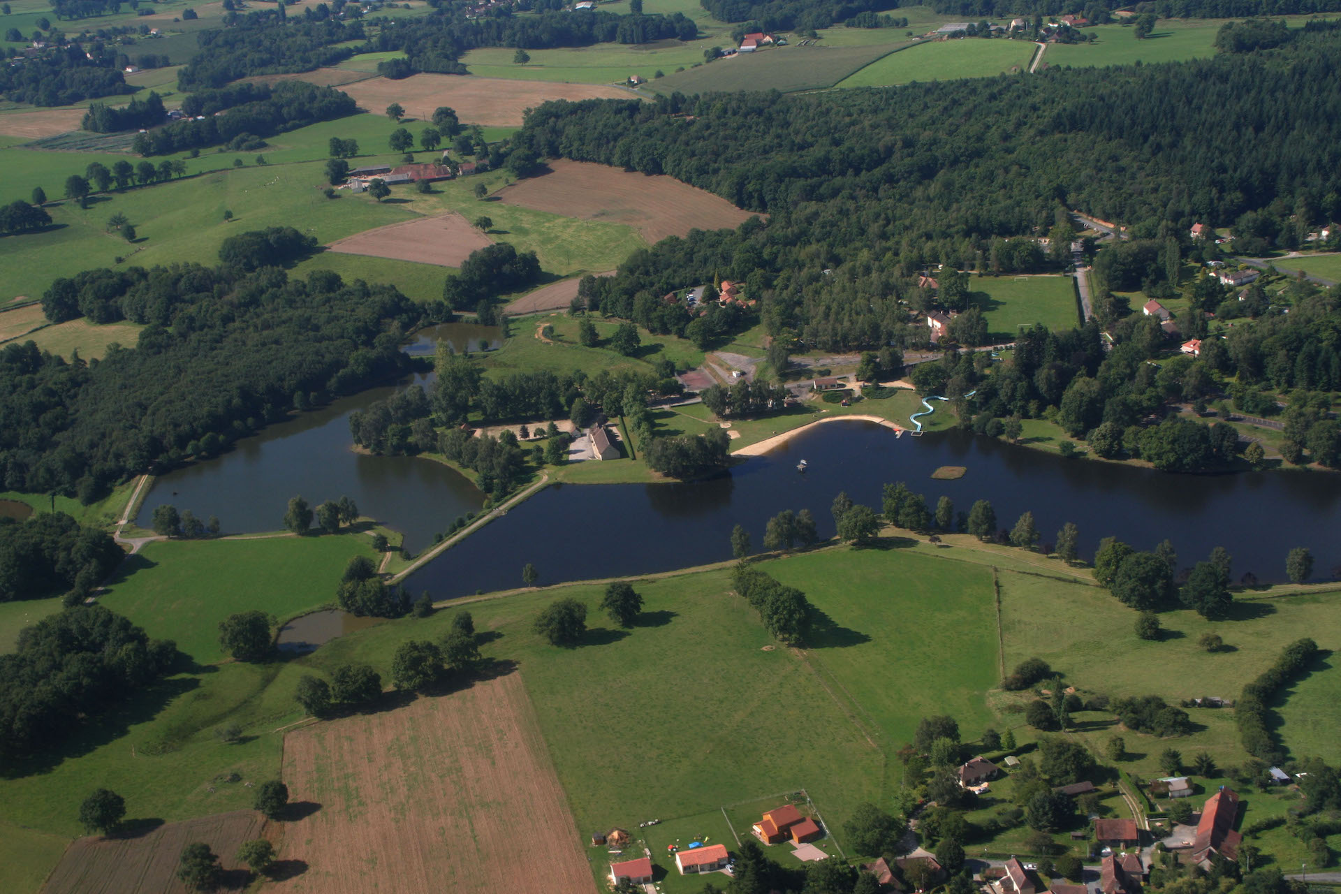 Camping L'Air du Lac, Saint-Hilaire-les-Places - photo 7