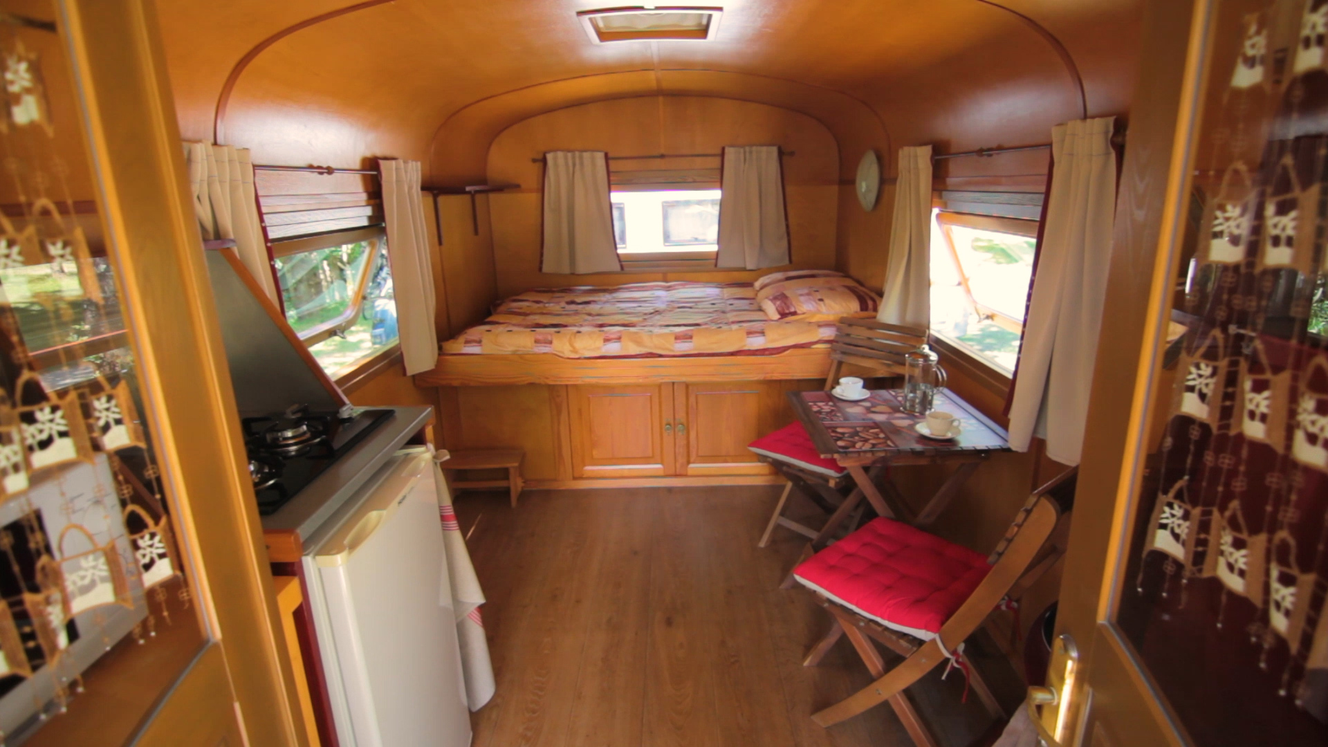 La Roulotte - Camping "Le Lidon" - photo 4