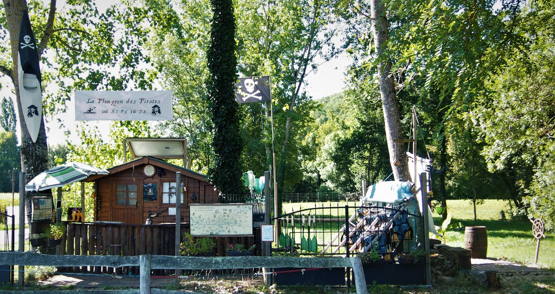 Canoës Le Plongeon des Pirates