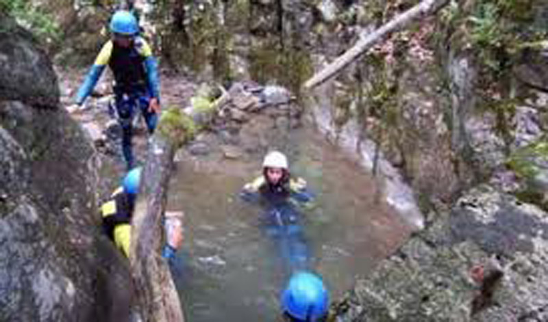 Eau Sud canyonning