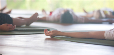 Qi Gong - Relaxation - Auto massages Qi Gong - Relaxation - Auto massages
