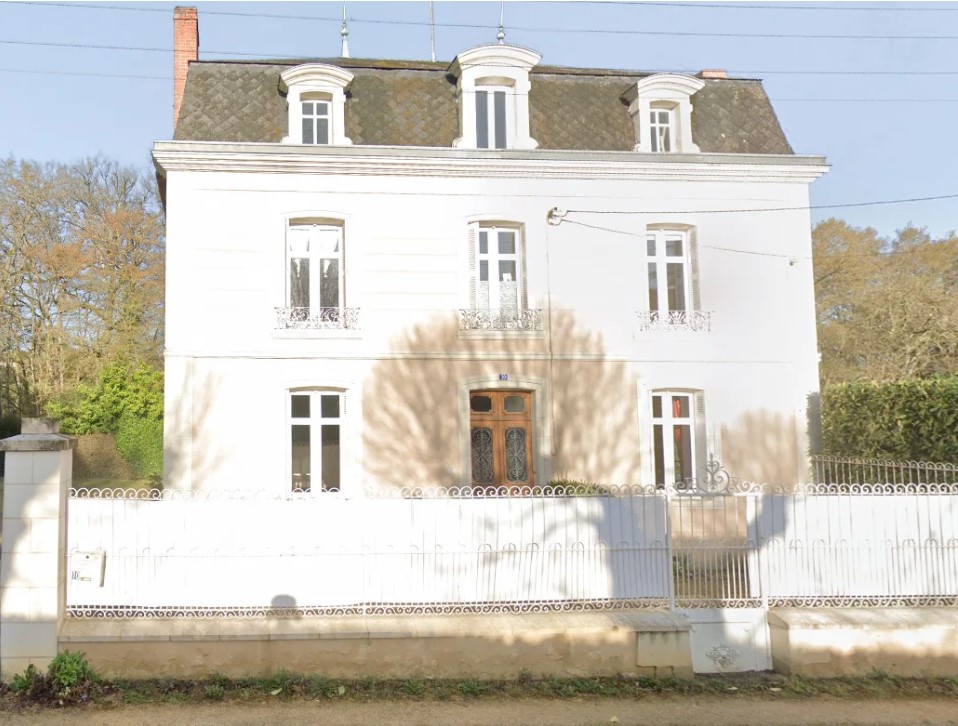 Maison particulière « Quelques fleurs »