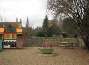 Aire de pique-nique Le jardin d'Alice