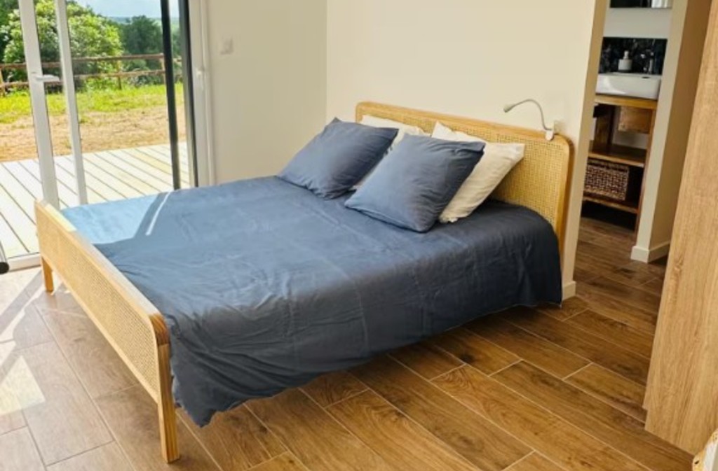 La maison dans la prairie fleurie - photo 5