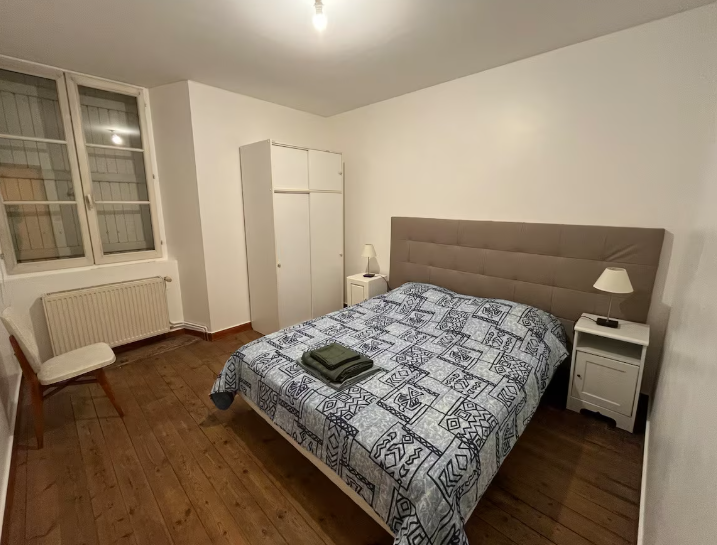 La Girouette, Lussac-les-Châteaux