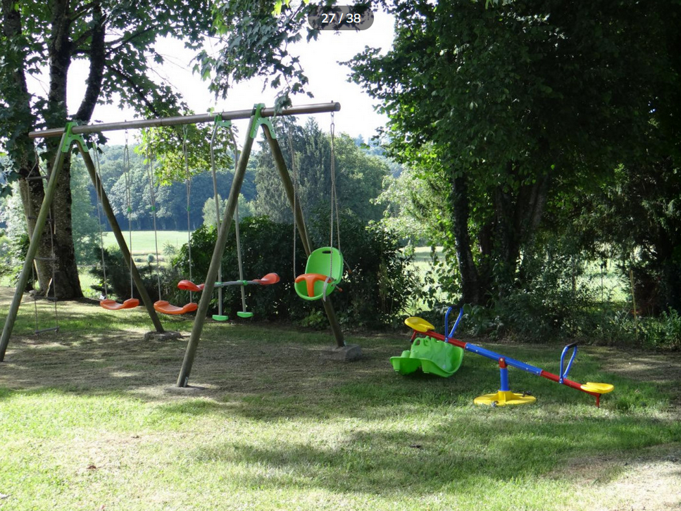 La Maison Blanche et bleue, Saint-Pierre-Chérignat - photo 16