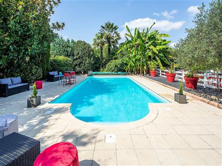 Carré Pau Airport Hôtel Carré Pau Airport Hôtel