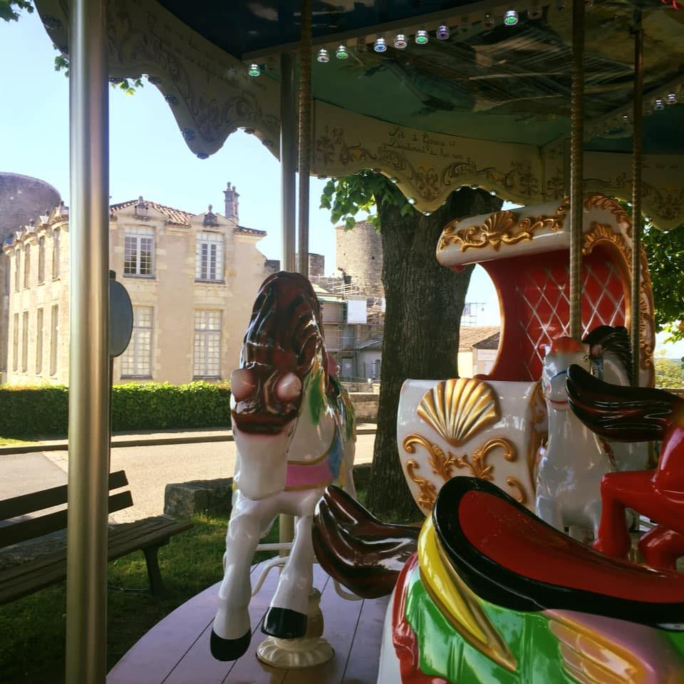 Le carrousel de Duras, Duras