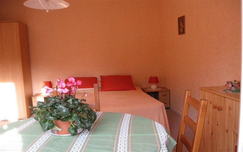 Location 28 Cartillon