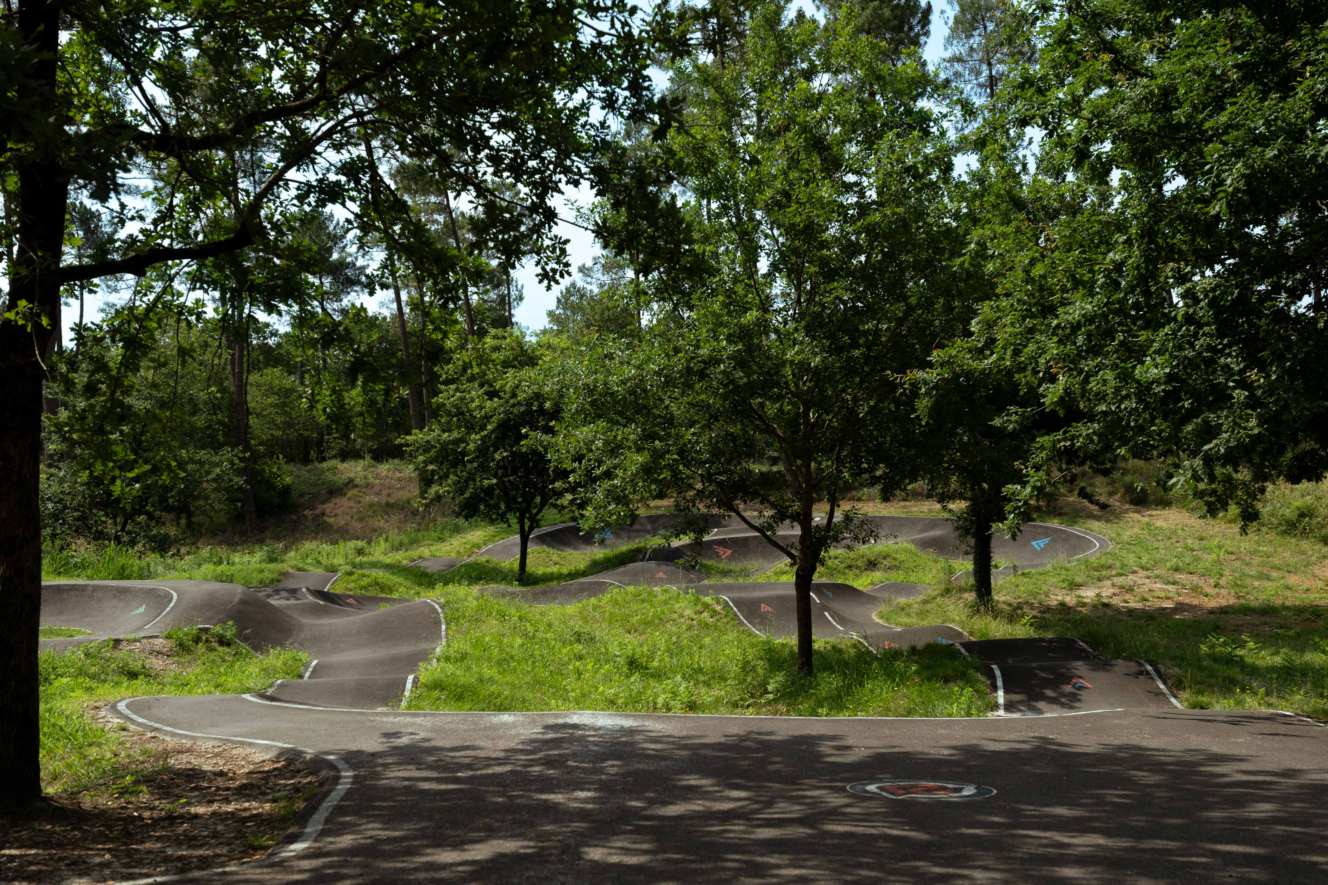 Pump track