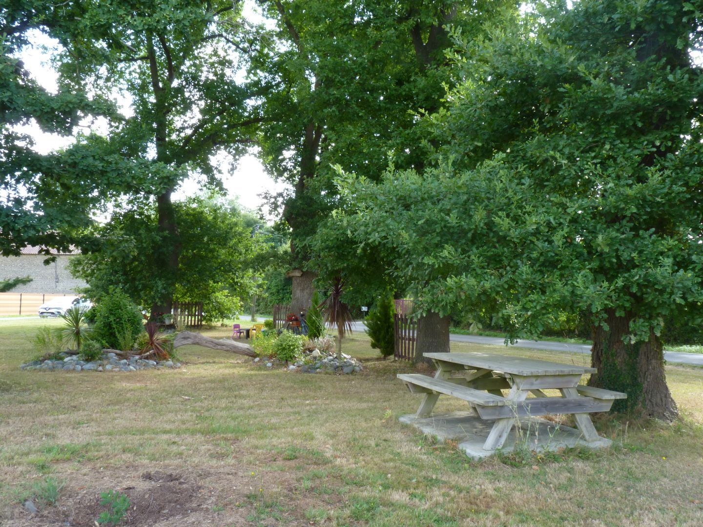 Aire de pique-nique du bosquet de Loos - photo 4