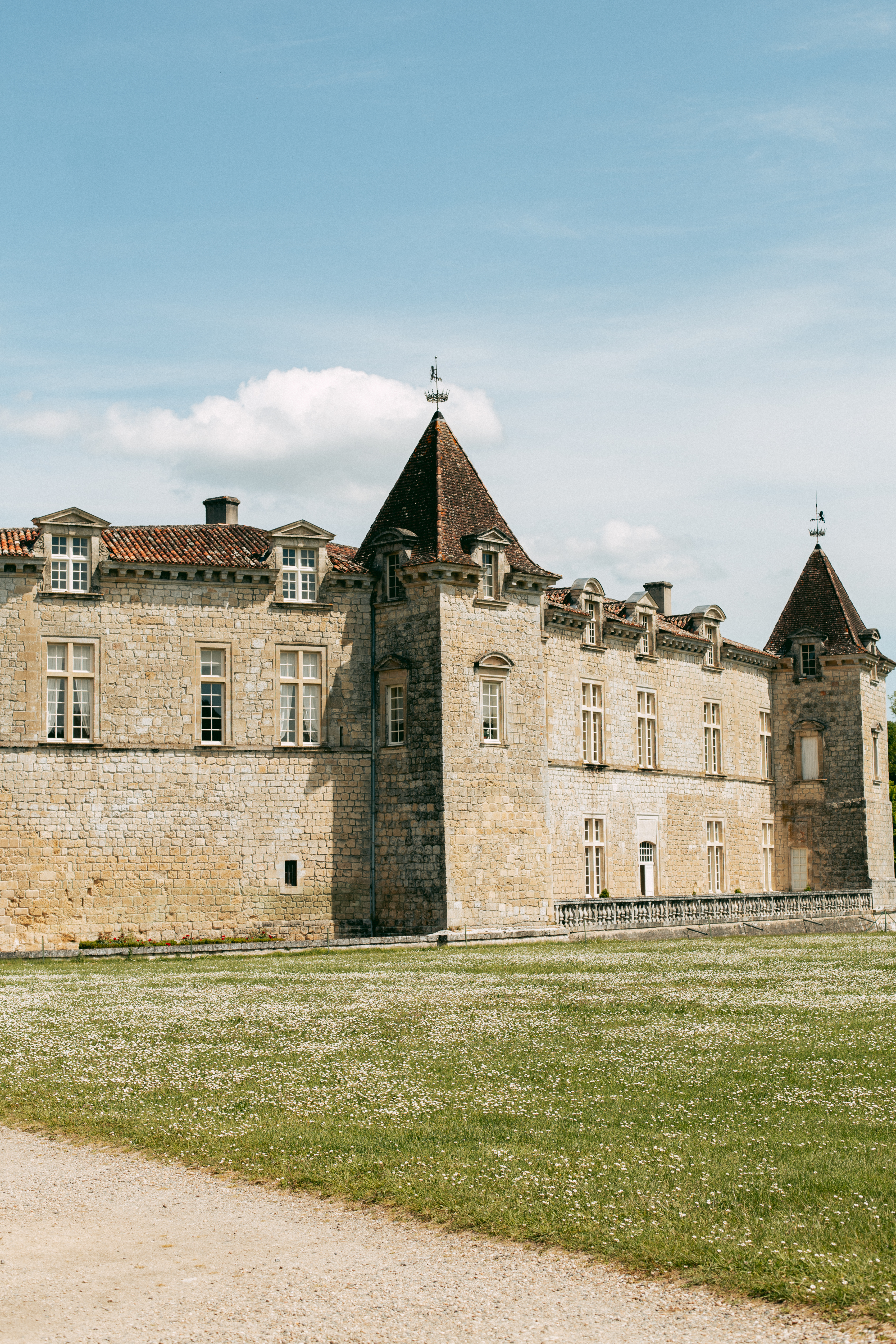 Château Royal de Cazeneuve, Préchac - photo 2