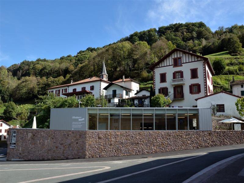 La porte de Navarre (cyclotourisme)