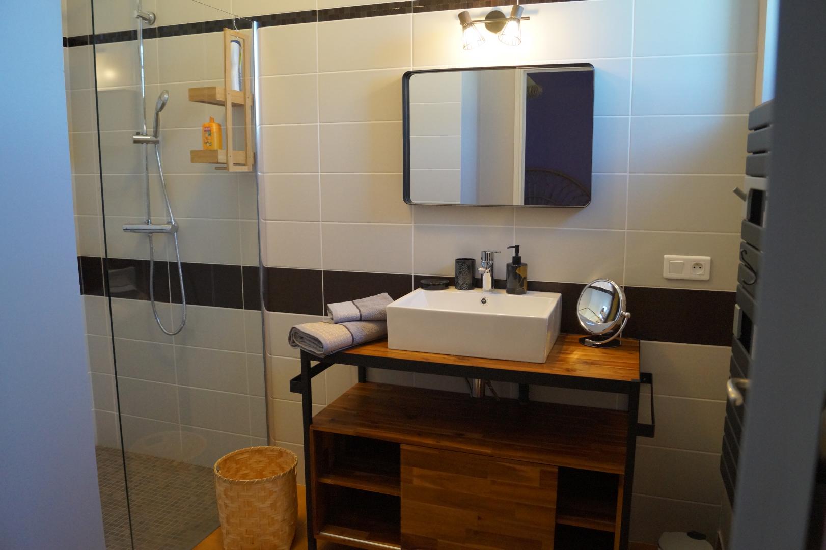 Chai Bacchus, Pardaillan - photo 17