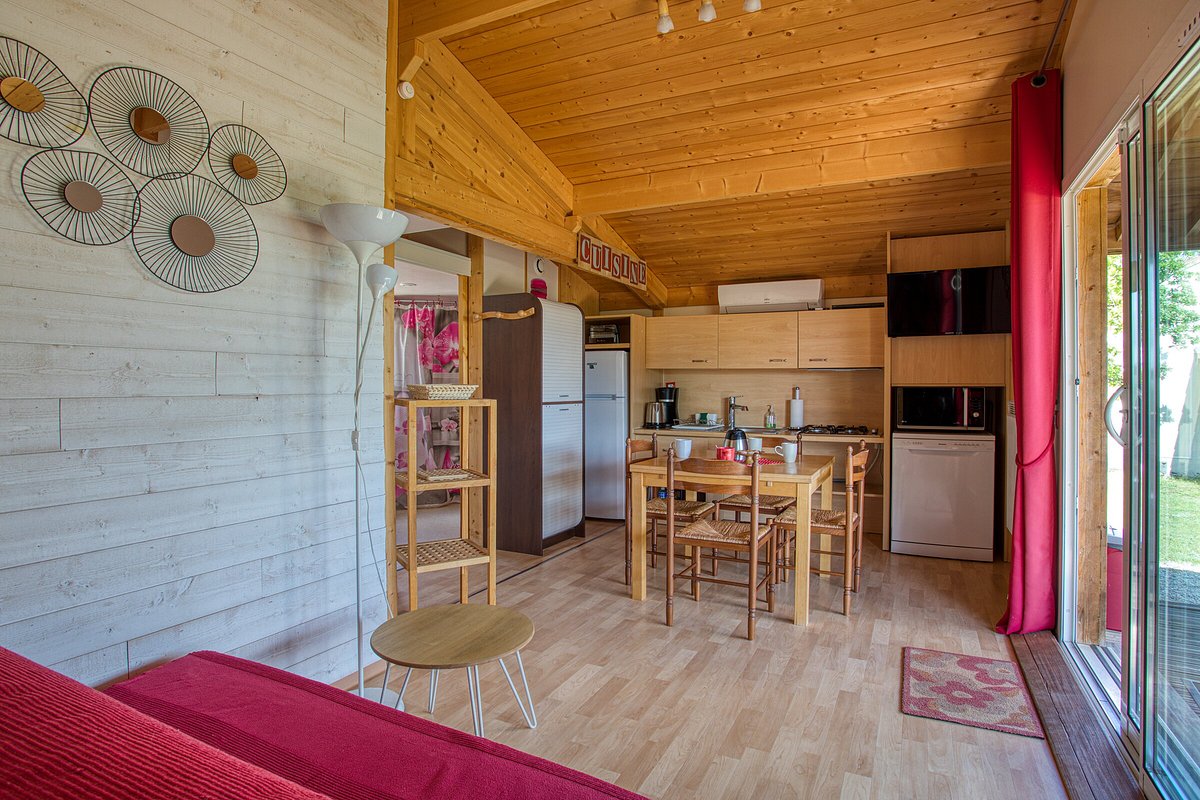 Chalet Biron - Village de Gîtes La Truffière - photo 2