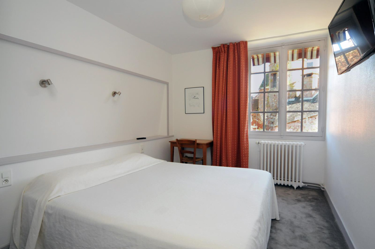 Le Relais Saint Jacques de Compostelle, Collonges-la-Rouge - photo 13