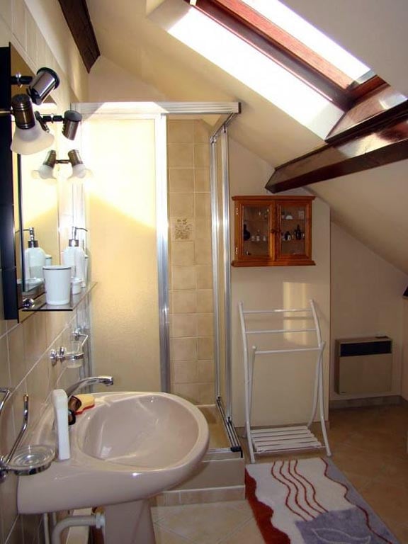 Chambre d'hôtes Les Chênes, Chaptelat - photo 3