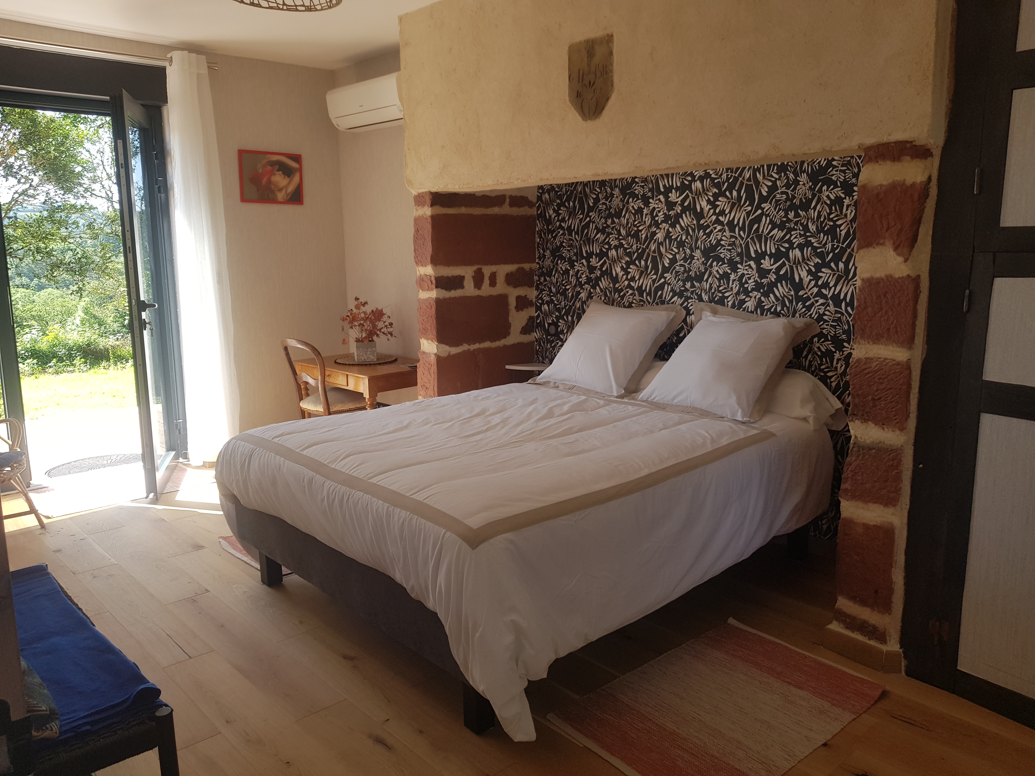 Maison d'Hôtes en Grès Rouge, Lanteuil - photo 33