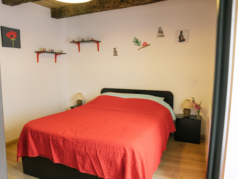 Petite maison dans le bourg de Cussac