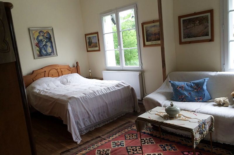 La Maison sans soucis, Sainte-Gemme