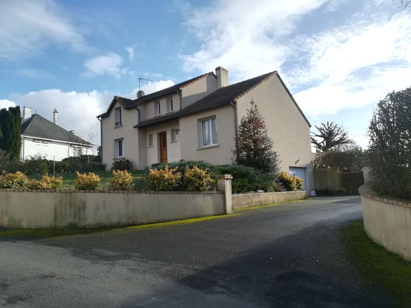 M. Gérard TOIN, Saint-Jean-de-Thouars