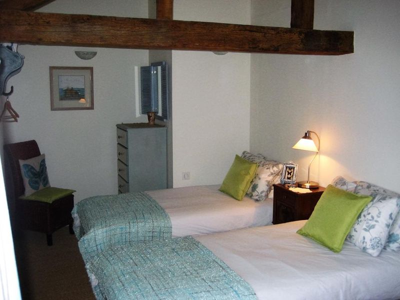 Mme Suzanne TOMENSON, Plaine-et-Vallées - photo 4