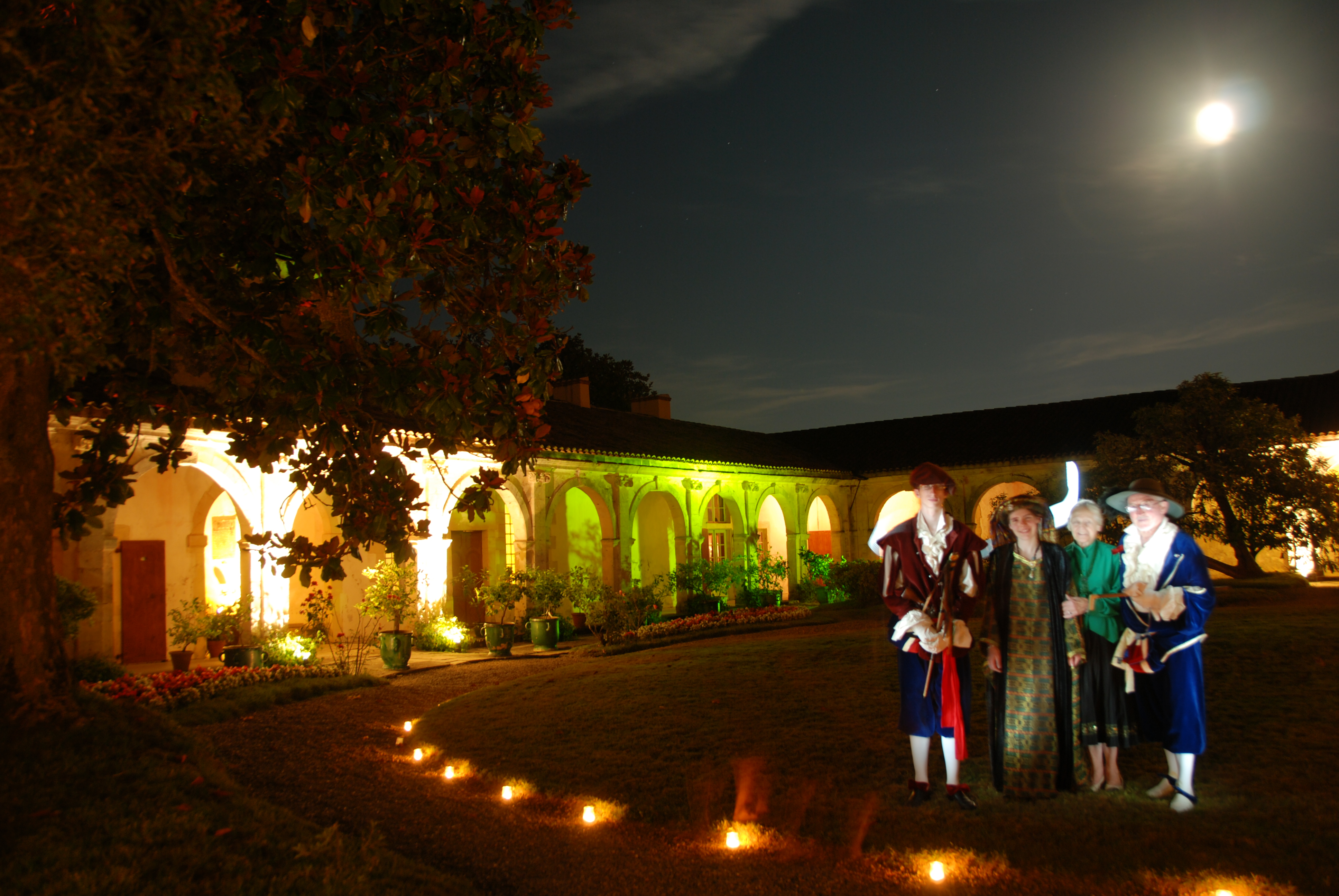 Visite nocturne aux chandelles au Château de Gaujacq, Gaujacq