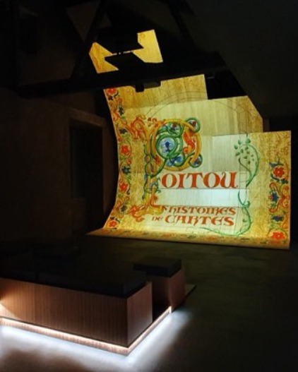 Château de Monts sur Guesnes - photo 5