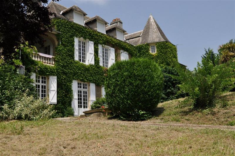 Château de Cuqueron