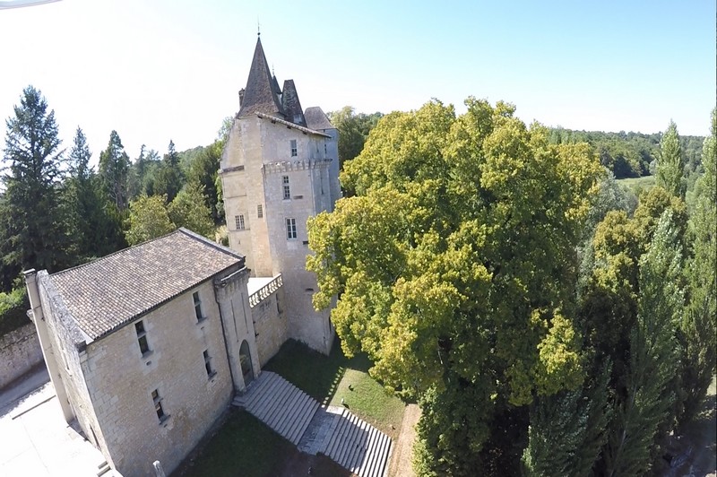Château de Château-l'Evêque, Château-l'Évêque - photo 2