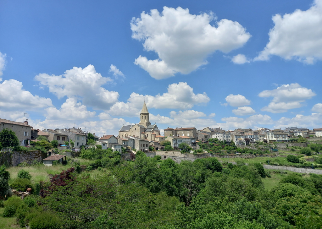 Aire de pique nique au point de vue du Peu Saint Martial