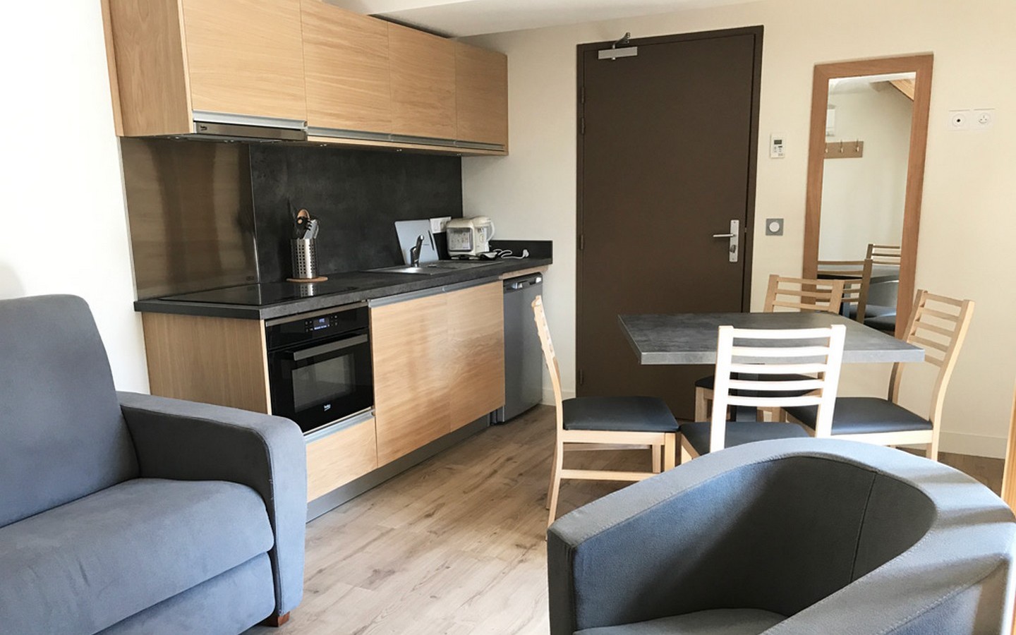 Monsieur Jean Claude Dermit - Appt Baigura