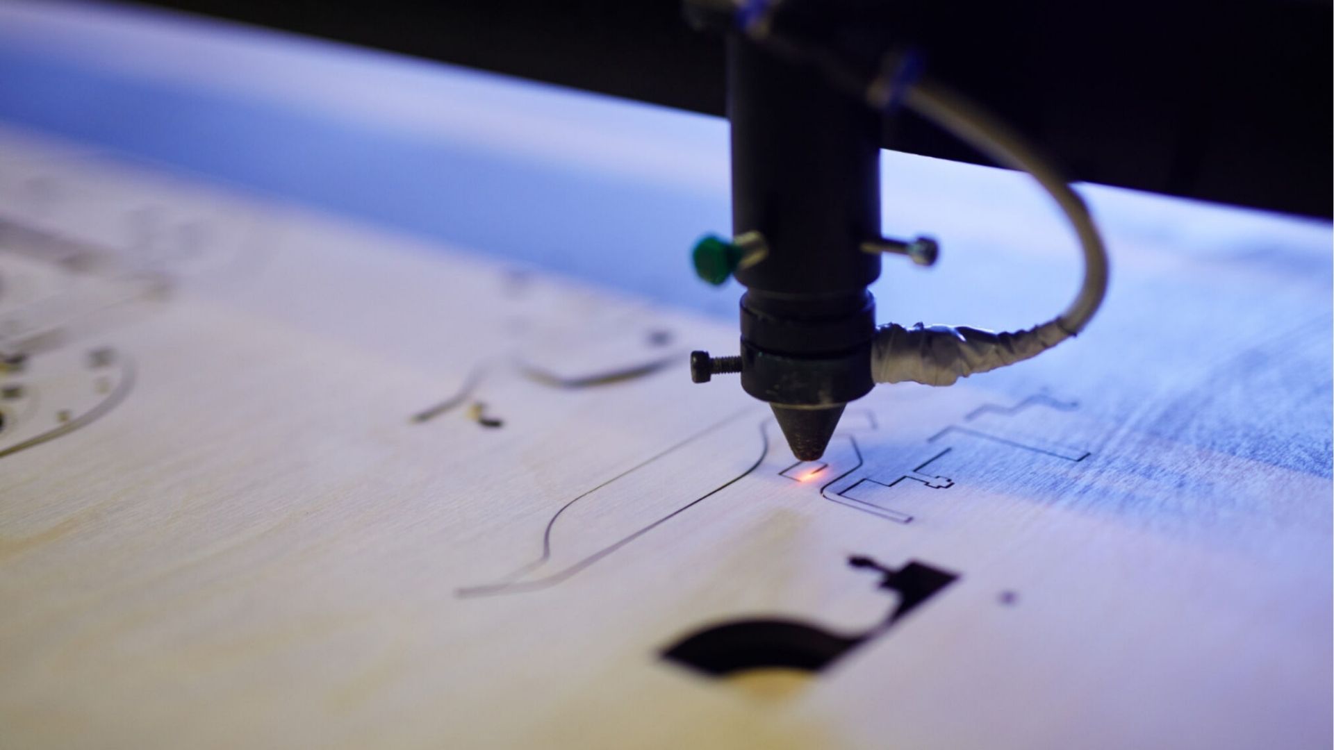 Atelier FABLAB : Personnalise ton frigo en créant tes magnets — visuel événement