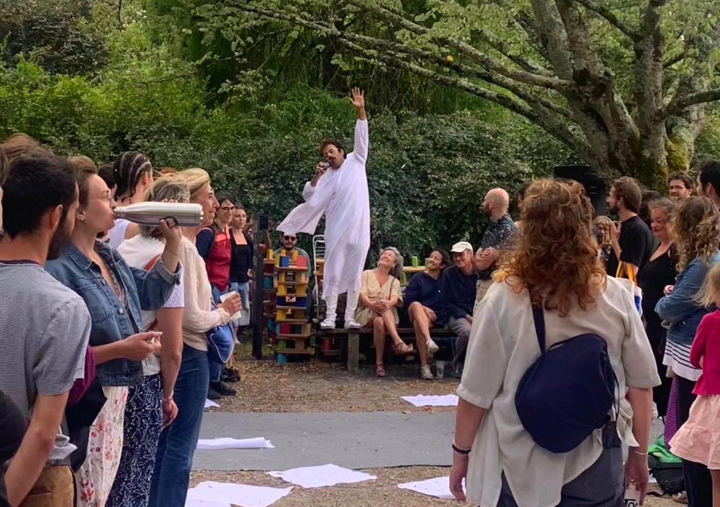 Théâtre de rue et Concert par "La Flambée"