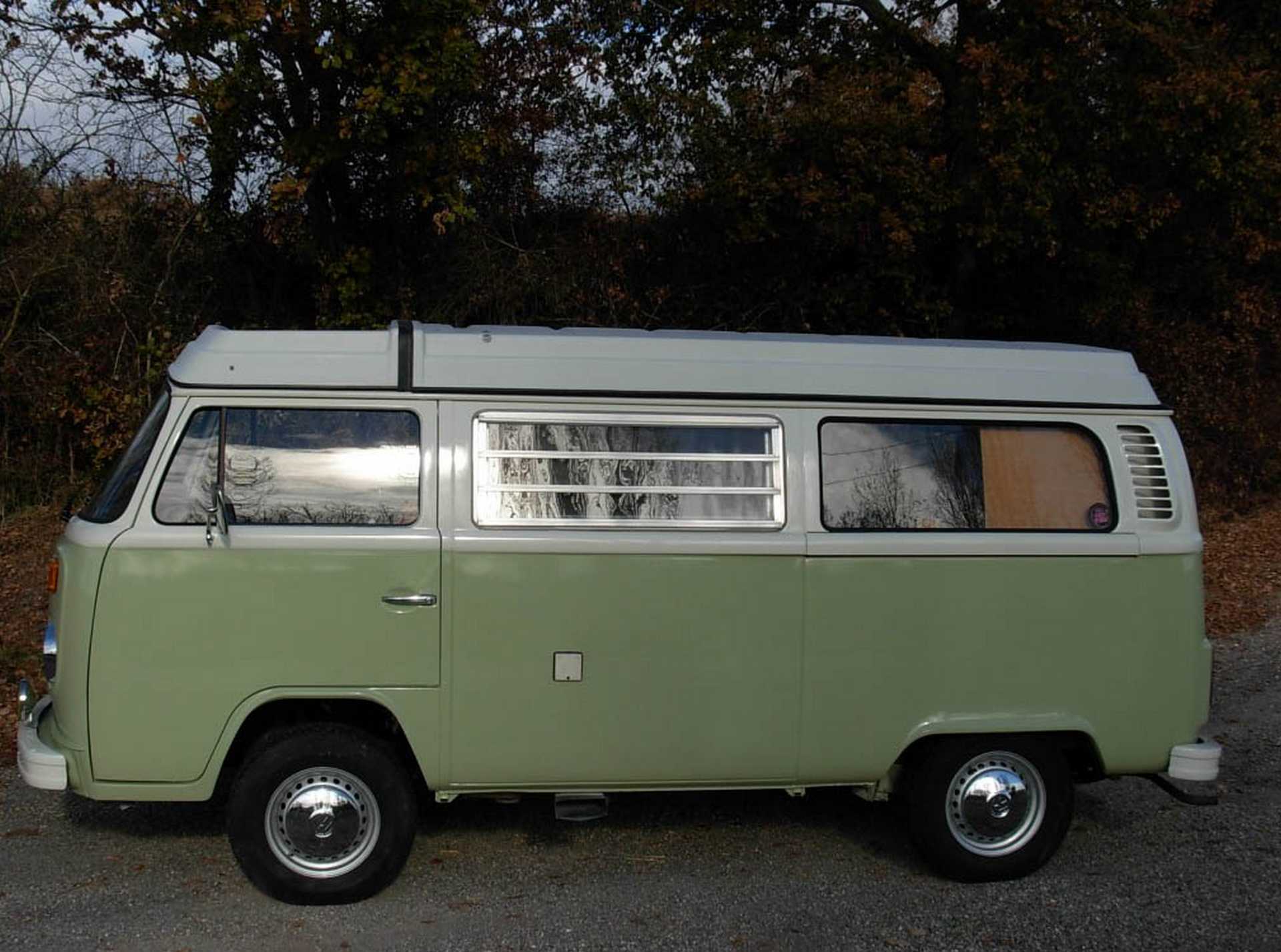 Ici, là-bas et partout