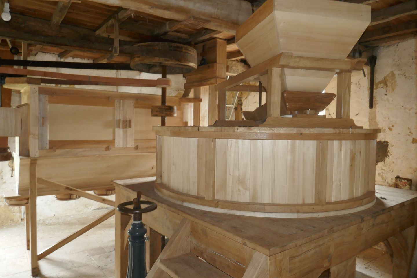 Atelier fabrication de pain, au moulin de Sabathier - photo 4