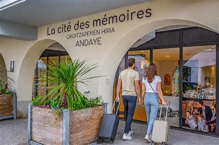 Consignes à bagages - Cité des Mémoires