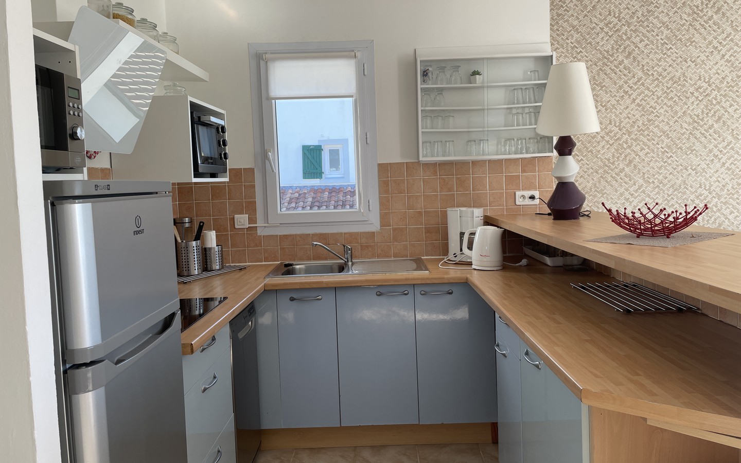 Location 52 DOURS - "Les Lauriers"