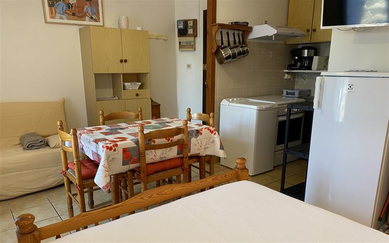 Location 22 Saint Esteben