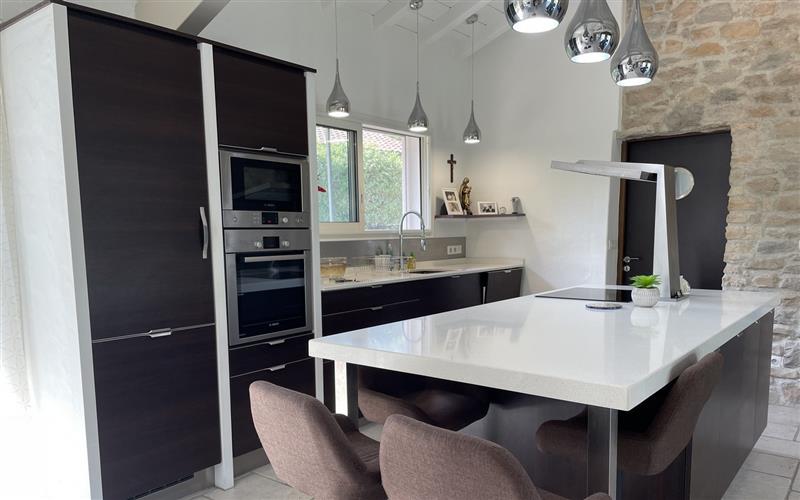 Location 138 Busquet