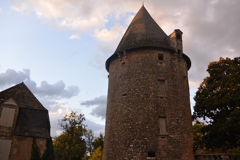 Théâtre au Château de la Cousse, Coulaures