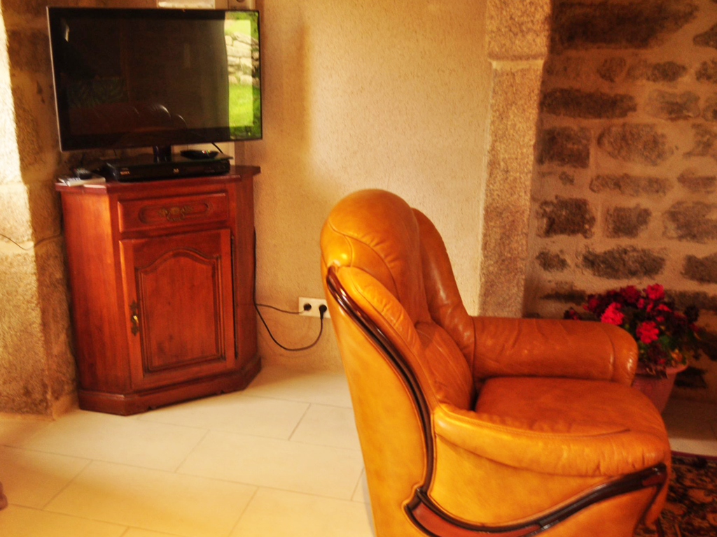 Location Creusoé - gîte "Robinson", Saint-Marc-à-Frongier - photo 5