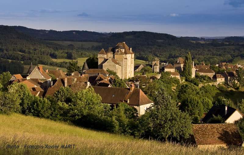 Tour de la Corrèze en camping-car, Treignac - photo 6