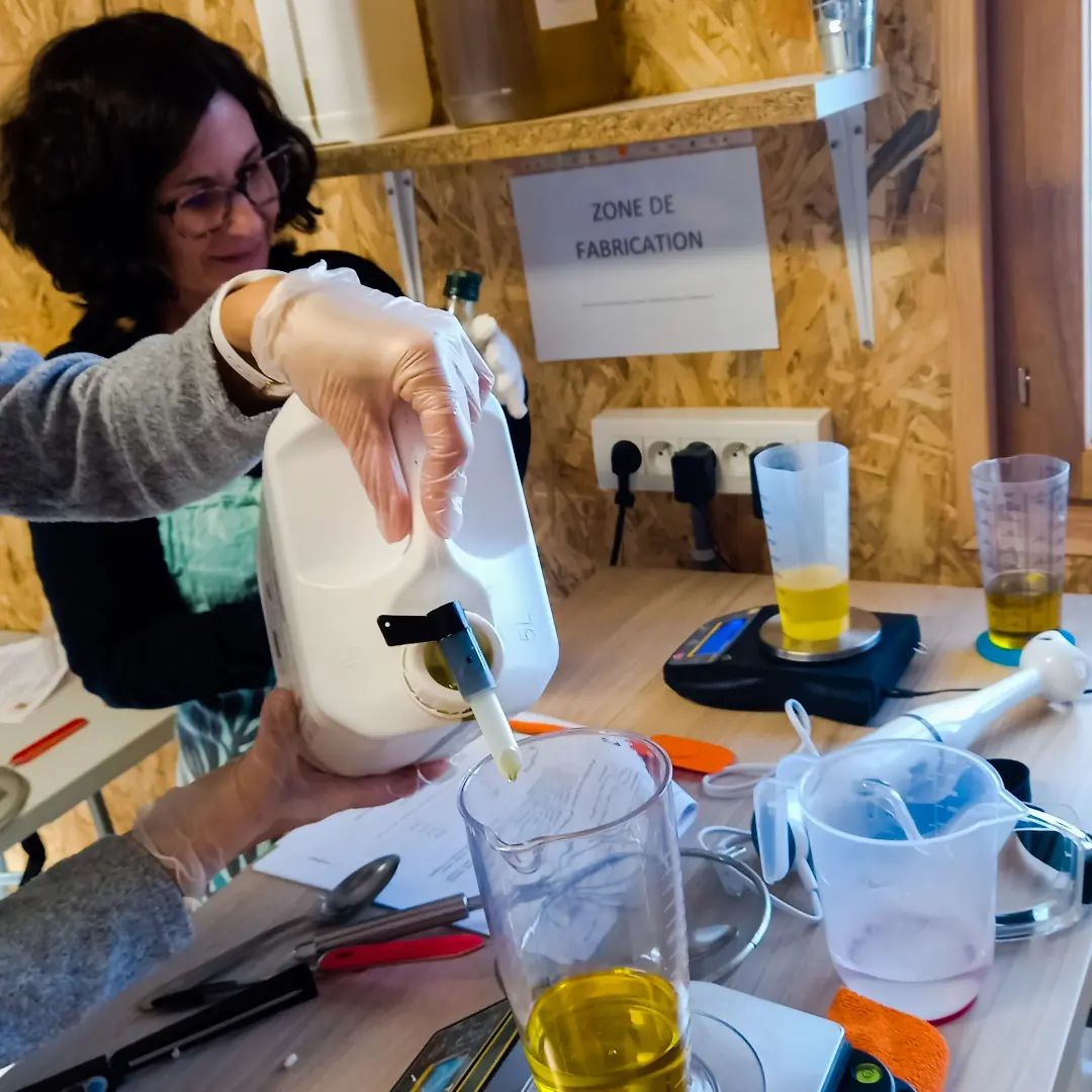 Atelier DIY « Mon 1er savon » ou « Cosmétiques au naturel » (En fonction  des demandes), Saint-Paul-la-Roche - photo 4