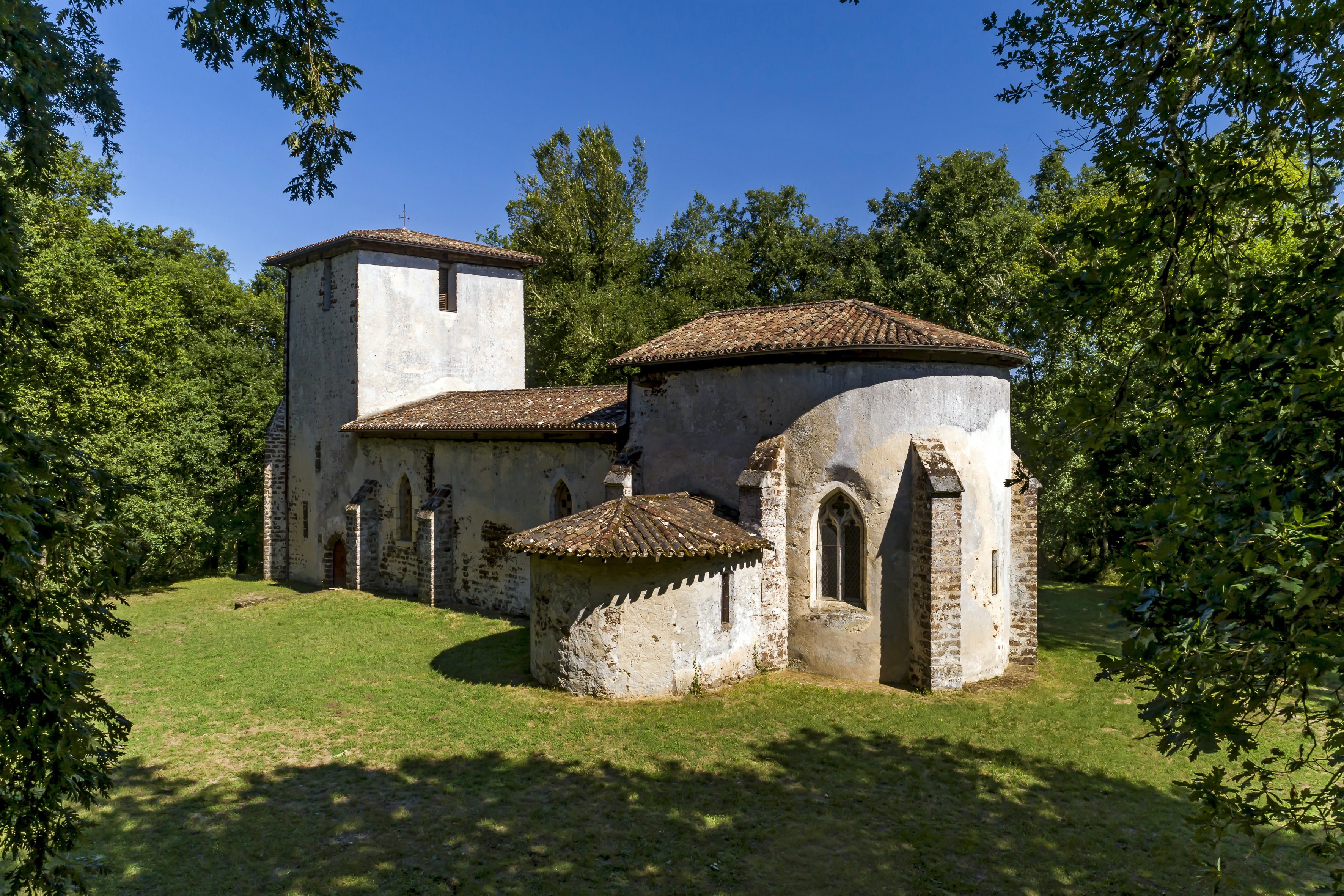 Eglise Saint-Michel du Vieux Lugo, Lugos