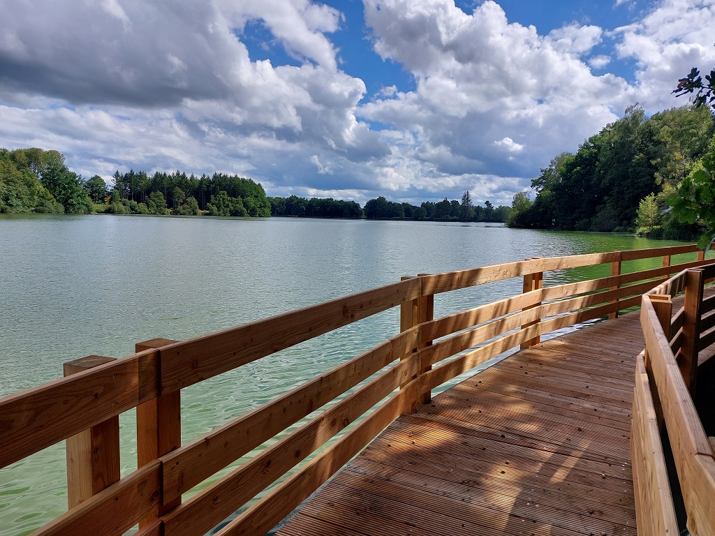 Etang Neuf : Aire de pique-nique et de jeux